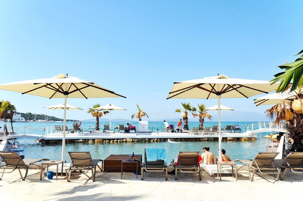 Çeşme Okeanos restaurant & Beach, megaplus dergisi 35. sayı