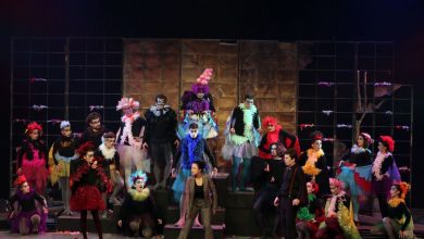 Folkart Academy öğrencileri, Aristophanes’in Kuşlar isimli müzikal-komedi oyunu sahneledi. Megaplus Dergisi 37. Sayı