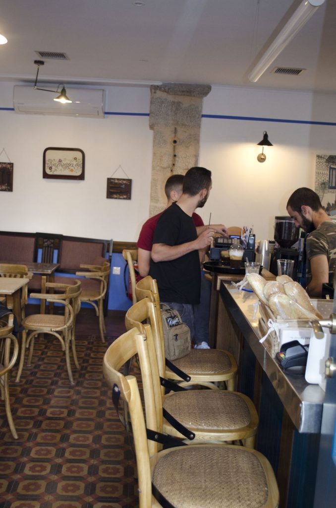 Sakız Adası, Chios, PIYRGI MANOULA CAFE, Megaplus Dergisi 38. Sayı